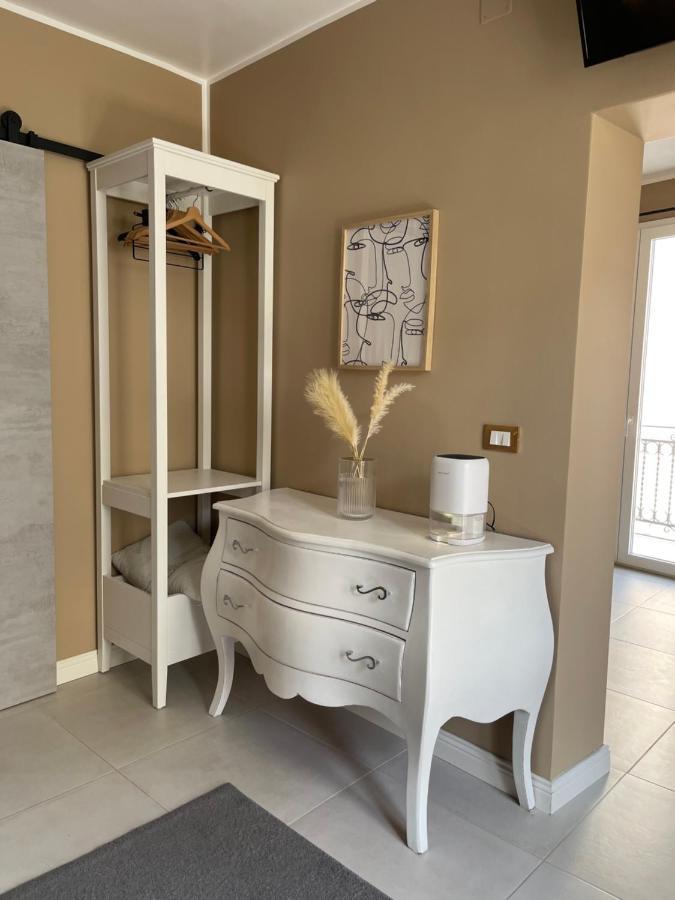 Capo Apartment-Suite ปาแลร์โม ภายนอก รูปภาพ